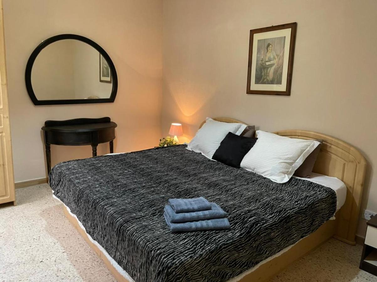 Olivier House Mellieha Villa Bagian luar foto